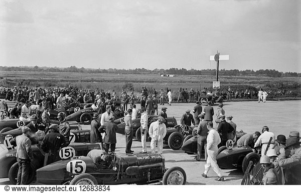 JCC 200-Meilen-Rennen  Brooklands  1926. Künstler: Bill Brunell.