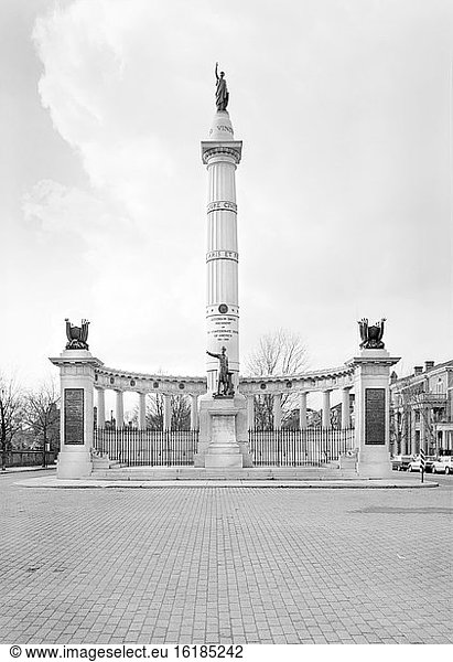 Jefferson Davis Monument  Monument Avenue & Davis Avenue  Richmond  Virginia  USA  Historic American Buildings Survey  1970's