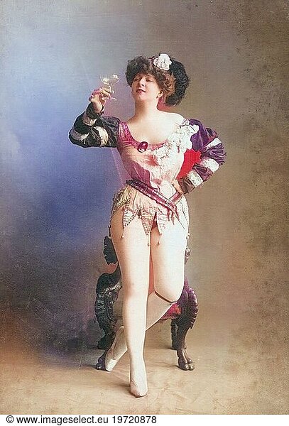 Jessie Moore  Burleske Künstlerin um 1900  Historisch  digital restaurierte Reproduktion von einer Vorlage aus dem 19. Jahrhundert