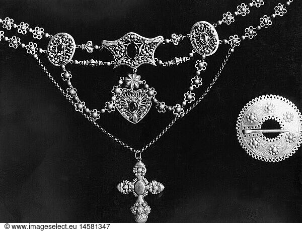 jewellery  jewellery of peasants  Herford  Werra region  circa 1880