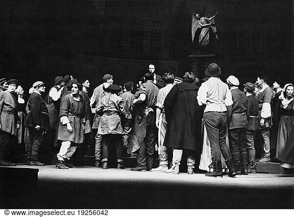 Johann Wolfgang von Goethe; 1749–1832.
Works: Egmont (Tragedy  1788).
Auff. German Theatre Berlin (Premiere 27.10.1951); Director: Wolfgang Langhoff.
Picture: Heinrich Kilger. Scene. Photo  1951  Abraham Pisarek.