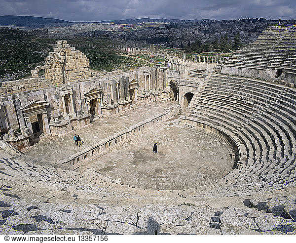 JORDAN Jerash South Theatre  amphitheatre ruin from above with view of stage and seating