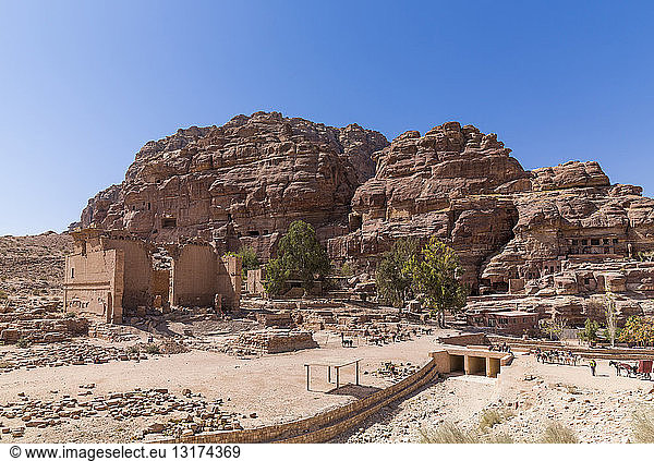Jordanien  Wadi Musa  Petra  Qasr Bint Firaun  Palast der Tochter des Pharaos