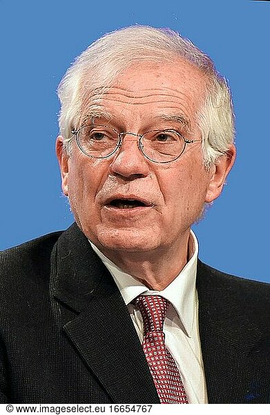 Josep Borrell - *24. 04. 1947: Spanischer Politiker und Hoher Vertreter für die Außen- und Sicherheitspolitik der Europäischen Union seit 2019  spanischer Außenminister 2018 bis 2019 - Spanien.
