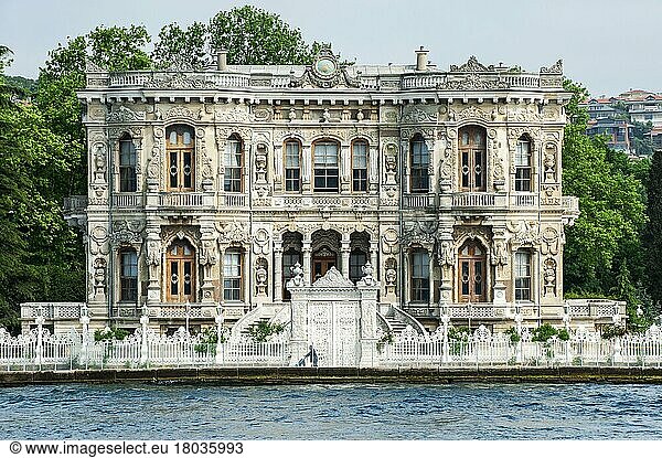 Kücüksu Palast  -Palast  Bosporus  Kücüksu  Beykoz  Istanbul  Türkei  Asien
