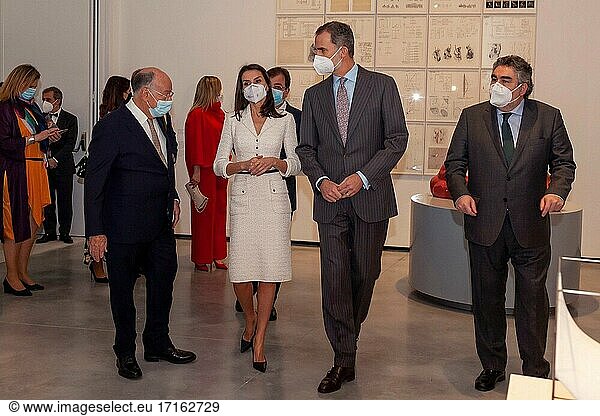 König Felipe VI. von Spanien und Königin Letizia von Spanien bei der Eröffnung des Helga de Alvear Museums für zeitgenössische Kunst am 25. Februar 2021 in Caceres  Spanien