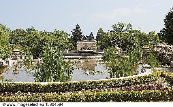 Königsresidenz Euxinograd  Skulpturen im Park  Euxinograd  Varna  Bulgarien  Europa