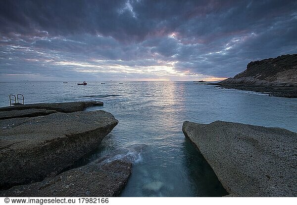 Küste bei La caleta  Kanarische Inseln  Teneriffa  Kanarische Inseln  Spanien  Europa