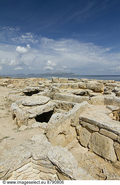 Küste Kultur Friedhof Balearen Balearische Inseln Mallorca Spanien