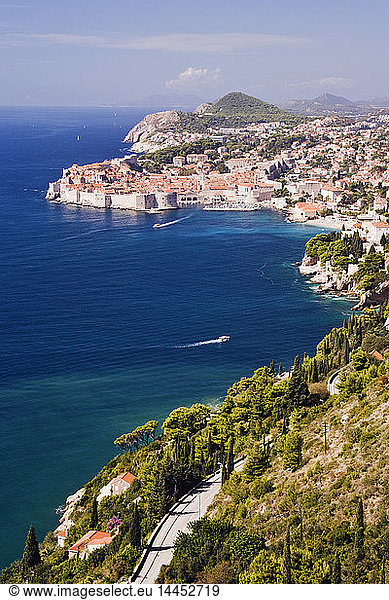 Küstenansicht der Altstadt von Dubrovnik