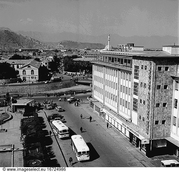 Kabul (Afghanistan) 
building of the Pakistan International Airlines. Exterior view. Photo  undat.
From a series “Kaboul   1963–1971.
