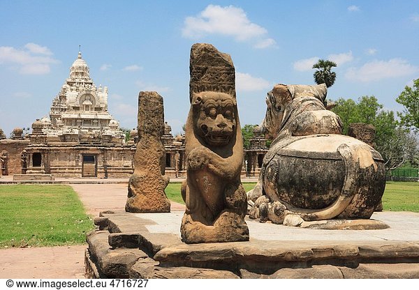 Kailasanatha temple   Dravidian temple architecture   Pallava period 7th _ 9th century   district Kanchipuram   state Tamil Nadu   India
