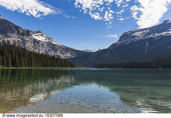 Kanada  Britisch-Kolumbien  Yoho Nationalpark  President Range  Emerald Lake