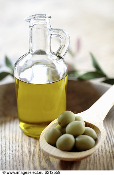 Kanne  Olive  Öl