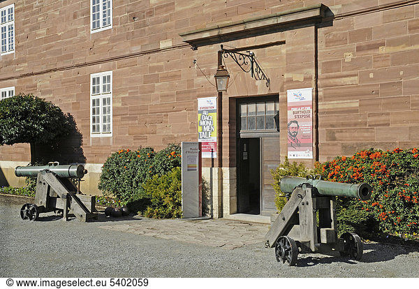 Kanonen  historisches Museum  Zitadelle  Festung  Belfort  Franche-Comte  Frankreich  Europa