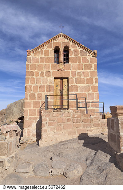 Kapelle der Heiligen Dreifaltigkeit auf dem Gipfel des Berges Sinai  Ägypten  Afrika