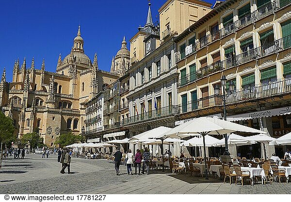Kathedrale  Hauptplatz  Segovia  Kastilien-León  Spanien  Europa