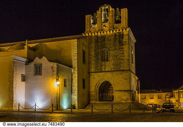Kathedrale Igreja da SÚ bei Nacht  Altstadt  Faro  Algarve  Portugal  Europa
