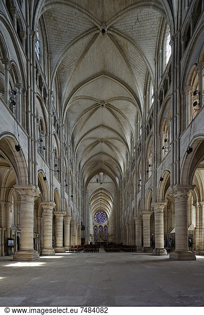 Kathedrale Notre-Dame de Laon  Langhaus  Laon  Via Francigena  Frankenstraße  Departement Aisne  Region Picardie  Frankreich  Europa