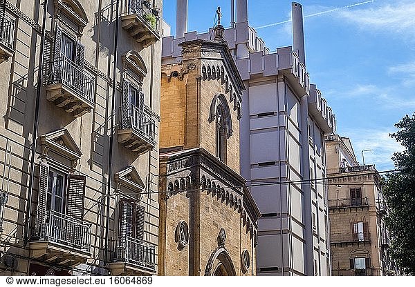 Kirche der Heiligen Apostel Peter und Paul in der süditalienischen Stadt Palermo  der Hauptstadt der autonomen Region Sizilien.