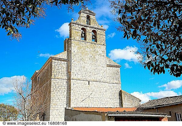 Kirche der Mariä Himmelfahrt (Asuncion de Nuestra Se?ora) in Villavieja del Cerro  Valladolid  Spanien.