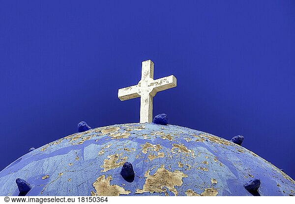 Kirche  Kuppeldach  Kruzifix  Santorin  Kykladen  Kreuz  Griechenland  Europa