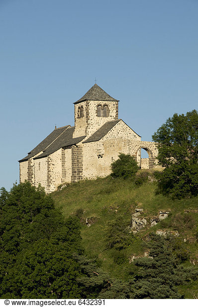 Kirche von Dauzat-sur-Vodable  Puy-de-DÙme  Auvergne  Frankreich  Europa
