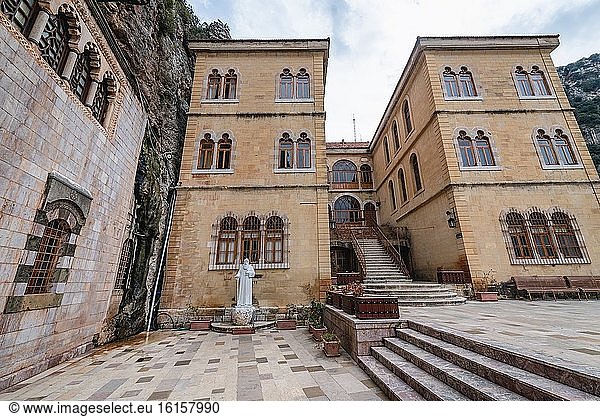 Kloster des Heiligen Antonius des Großen  auch Qozhaya-Kloster genannt  im Kadisha-Tal - Heiliges Tal im Nord-Gouvernement des Libanon.