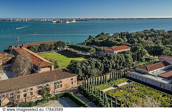 Klostergarten auf der Insel San Giorgio  Venedig  Venetien  Adria  Norditalien  Italien  Europa