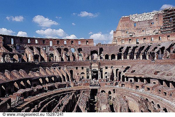 Kolosseum  Italien  Rom
