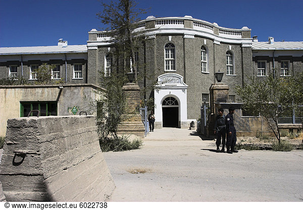 Konkrete Barrikade  Selbstmordattentäter außerhalb Kabul Museum  Kabul  Afghanistan  Asien zu stoppen