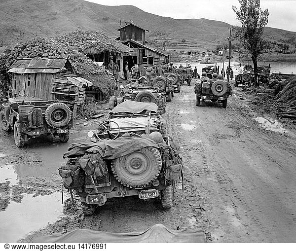 Korean War  Heading for the Front  1950