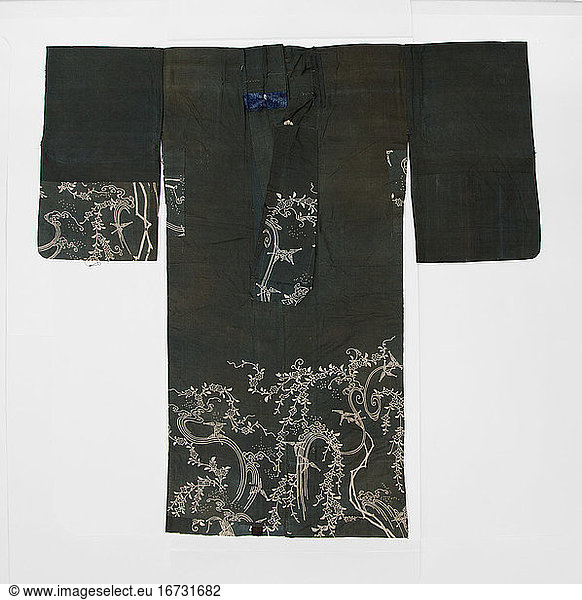 Kosode  ca. 1615–1868. Edo period (1615–1868).
Resist-dyed large-scale patterns  120.7 × 126.4 cm.
Inv. Nr. 2001.428.53
New York  Metropolitan Museum of Art.