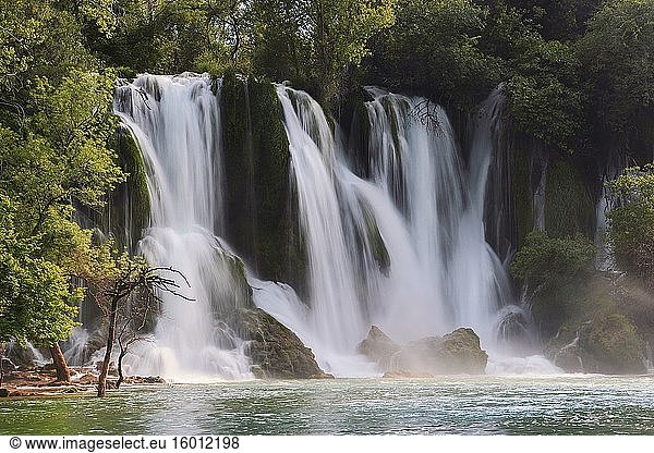 Kravice-Wasserfälle  Kanton West-Herzegowina  Bosnien und Herzegowina.