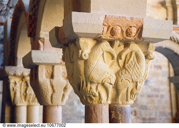 Kreuzgang Aragonien Kloster Romanik Spanien