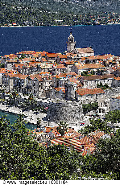 Kroatien  Dubrovnik-Neretva  Insel Korcula  Korcula  Stadtbild  Stadtmauer
