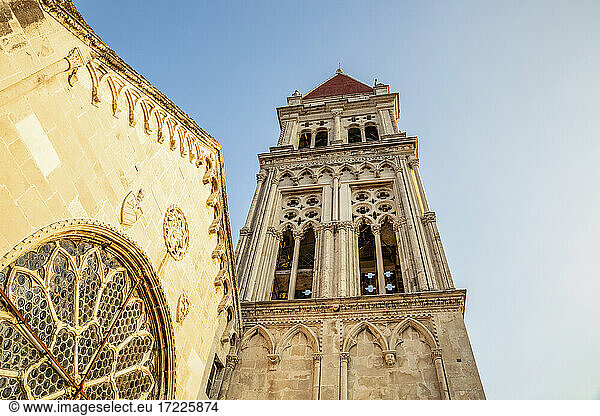 Kroatien  Gespanschaft Split-Dalmatien  Trogir  Glockenturm der Kathedrale von Trogir