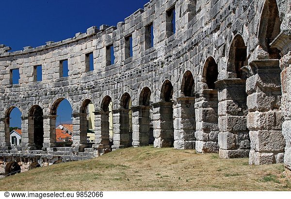 Kroatien römisches Amphitheater