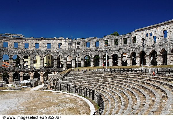 Kroatien römisches Amphitheater