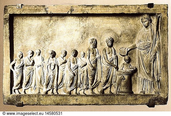 Kunst  Epochen  Antike  Griechenland  Relief  Weiherelief  Opfer fÃ¼r die GÃ¶ttin Demeter in Eleusis  2. HÃ¤lfte 4. Jahrhundert vChr.  Lourve  Paris
