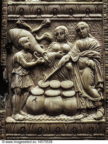 Kunst  Epochen  byzantinische Kunst  Relief  Weinvermehrung bei der Hochzeit von Kana  Elfenbein  Detail eines KlappaltÃ¤rchen  5. Jahrhundert  Victoria & Albert Museum  London