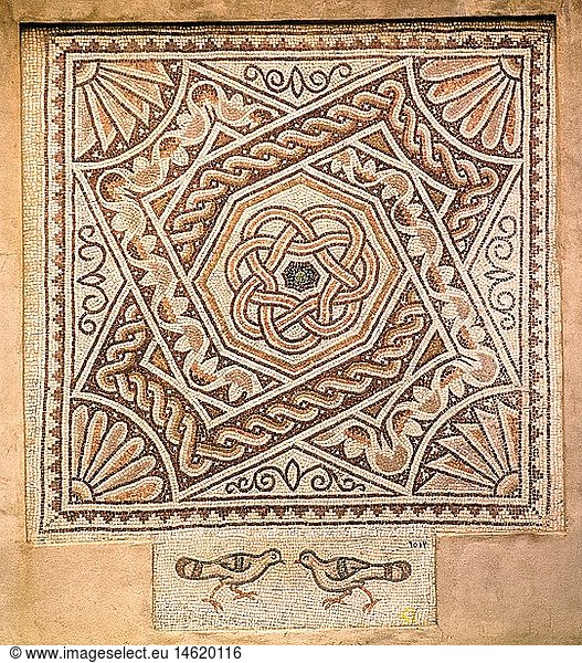 Kunst  Epochen  RÃ¶misches Reich  Mosaik  Eingang rÃ¶misches Theater  um 2. Jahrhundert n.Chr.  Stein  Bosra