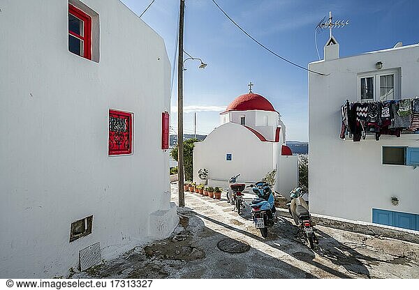 Kykladische griechisch-orthodoxe Kirche  Altstadt Chora  Mykonos Stadt  Mykonos  Kykladen  Griechenland  Europa
