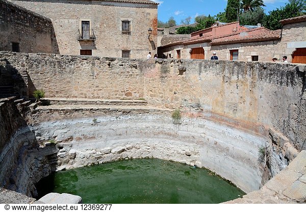 La Alberca  a 14-metre-deep water reservoir of Islamic or Roman origin used to water the nearby fields. Walled city. Trujillo  Caceres  Extremadura  Spain