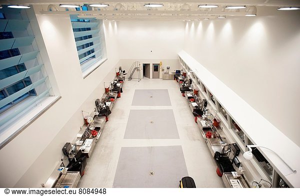 Laboratory for autopsy at the State Medical Examiners Office - Morgue ...