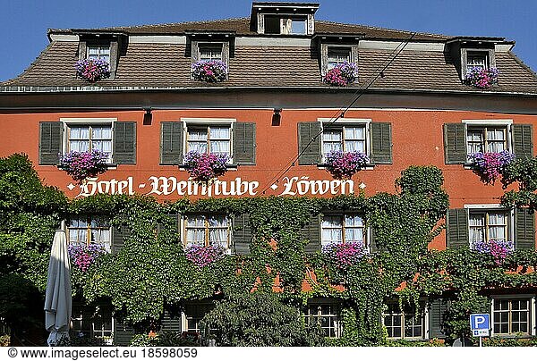 Lake Constance  Meersburg  city centre  old town  hotel  wine tavern