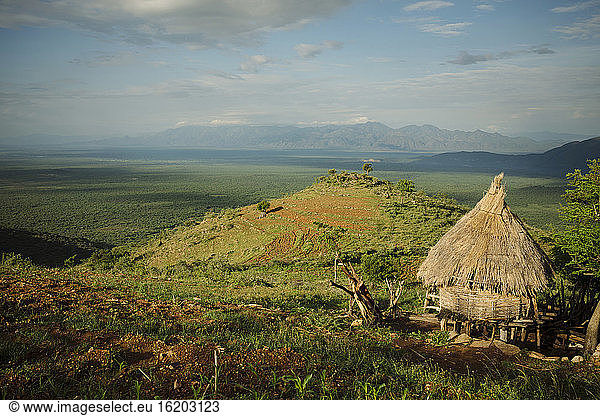 Landschaft bei Konso  Omo-Tal  Äthiopien