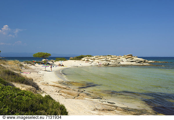 Landschaftlich schön  landschaftlich reizvoll  Europa  Mensch  Urlaub  Tag  Menschen  europäisch  Strand  Küste  Reise  Meer  Europäer  Sandstrand  Griechenland