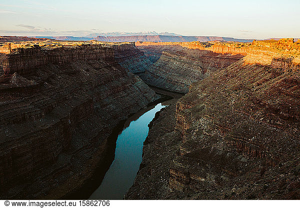 last light hits the top of the green river in canyonlands park utah