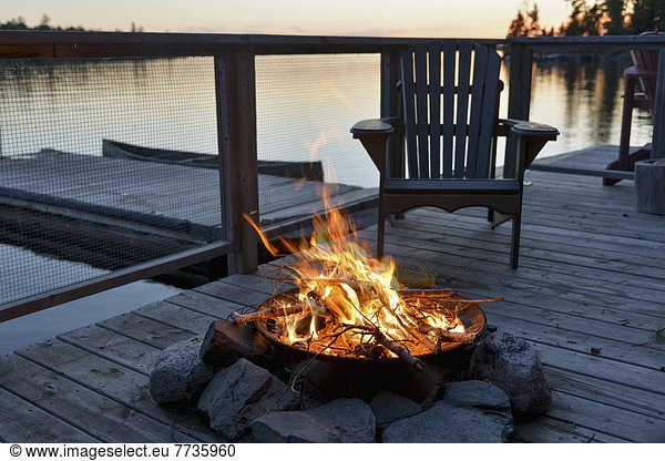 Laubwald Sonnenuntergang See Feuer Kanada Ontario Zeche